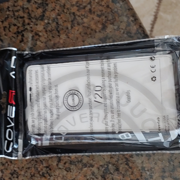 Phone cover - Picture 2 of 2